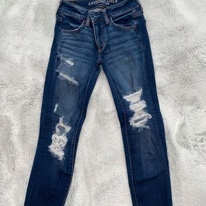 American eagle super stretch X jeans. In great condition, look brand new!